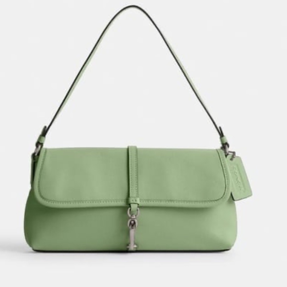 Coach Hamptons Bag in Pistachio